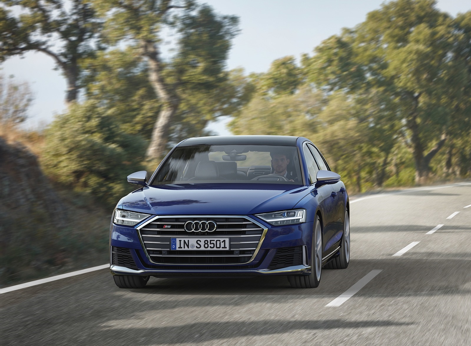 2020 Audi S8 (Color: Navarra Blue) Front Wallpapers #20 of 189