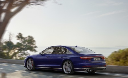 2020 Audi S8 (Color: Navarra Blue) Rear Three-Quarter Wallpapers 450x275 (40)