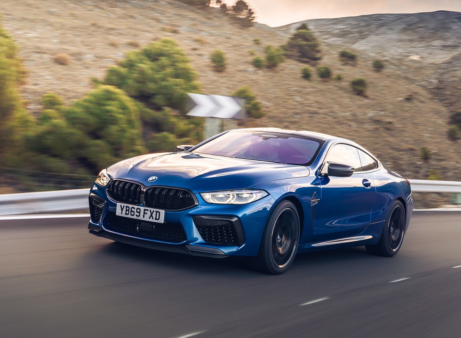 2020 BMW M8 Competition Coupe (UK-Spec) Front Three-Quarter Wallpapers (3)