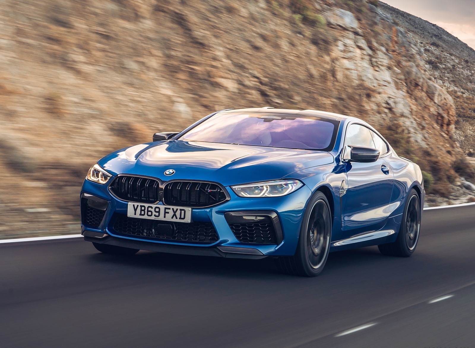 2020 BMW M8 Competition Coupe (UK-Spec) Front Three-Quarter Wallpapers (2)