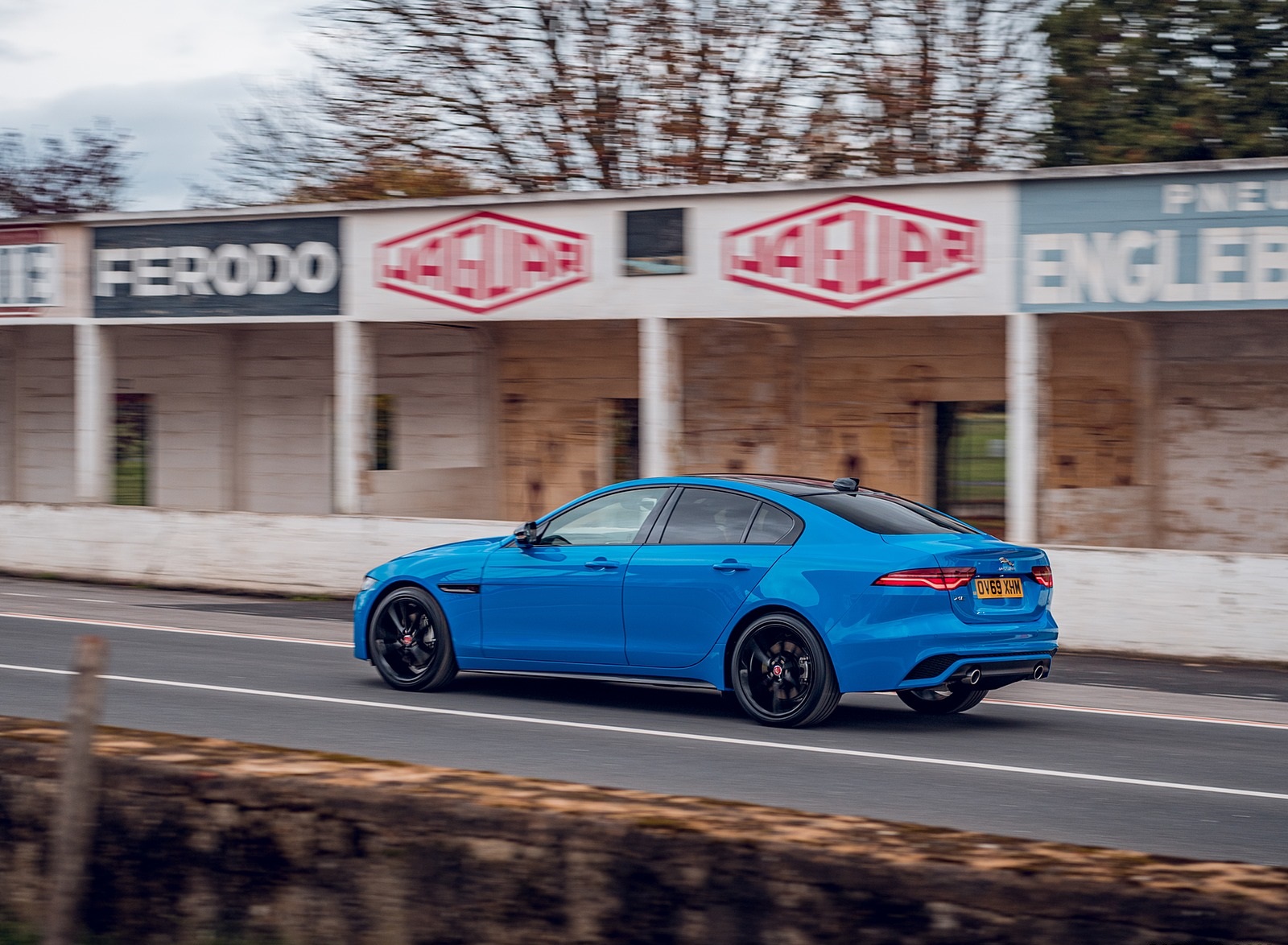 2020 Jaguar XE Reims Edition Rear Three-Quarter Wallpapers #34 of 81