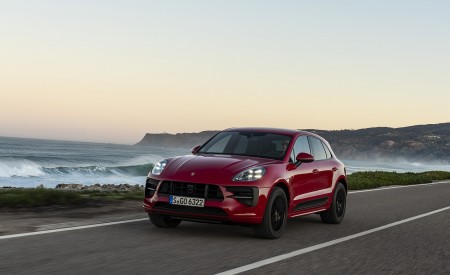 2020 Porsche Macan GTS (Color: Carmine Red) Front Three-Quarter Wallpapers 450x275 (3)