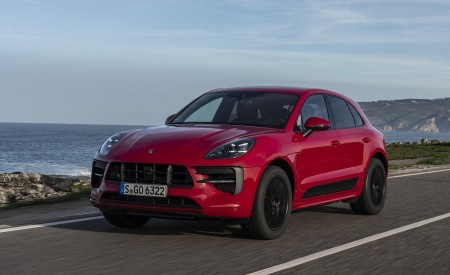 2020 Porsche Macan GTS (Color: Carmine Red) Front Three-Quarter Wallpapers 450x275 (4)
