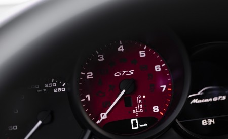 2020 Porsche Macan GTS (Color: Carmine Red) Instrument Cluster Wallpapers 450x275 (57)