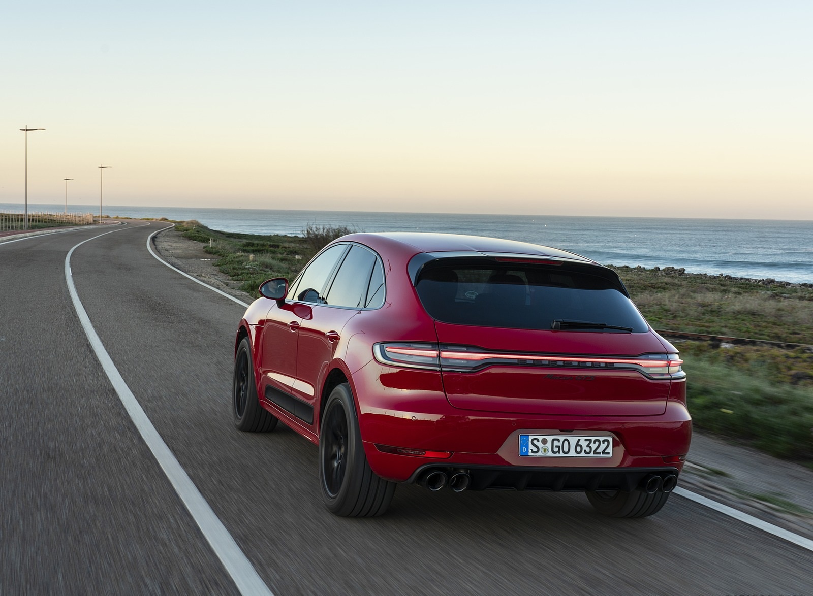 2020 Porsche Macan GTS (Color: Carmine Red) Rear Wallpapers #11 of 249