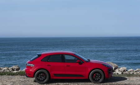 2020 Porsche Macan GTS (Color: Carmine Red) Side Wallpapers 450x275 (24)