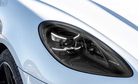 2020 Porsche Macan GTS (Color: Carrara White Metallic) Headlight Wallpapers 450x275 (190)