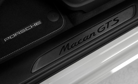 2020 Porsche Macan GTS (Color: Crayon) Door Sill Wallpapers 450x275 (103)