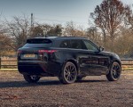 2020 Range Rover Velar R-Dynamic Black Rear Three-Quarter Wallpapers 150x120 (11)