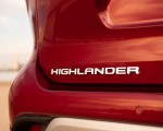 2020 Toyota Highlander Platinum Hybrid AWD (Color: Ruby Flare Pearl) Badge Wallpapers 150x120 (5)