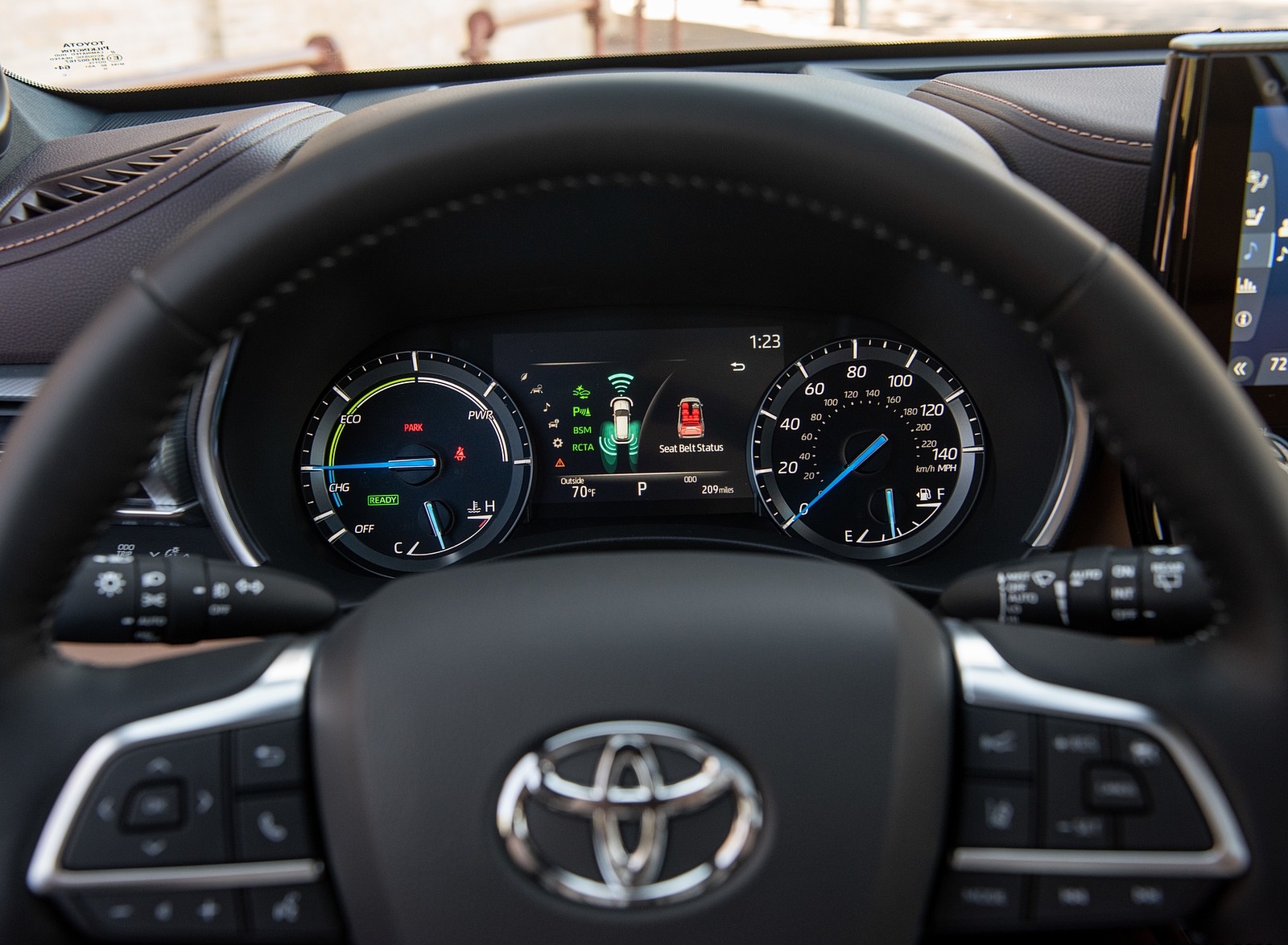 2020 Toyota Highlander Platinum Hybrid AWD (Color: Ruby Flare Pearl) Instrument Cluster Wallpapers #24 of 42