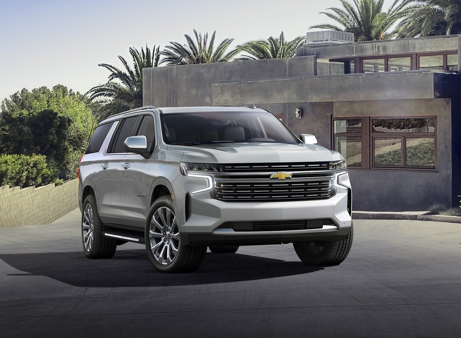 2021 Chevrolet Suburban Front Three-Quarter Wallpapers #5 of 32