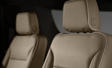 2021 Chevrolet Suburban Interior Seats Wallpapers 450x275 (22)