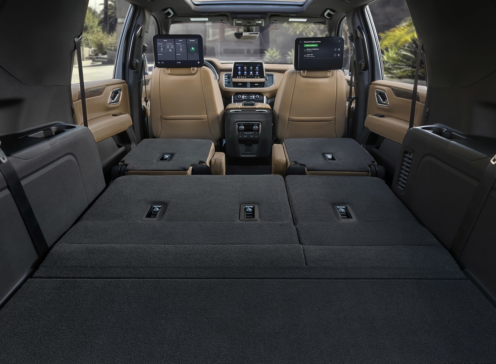 2021 Chevrolet Suburban Trunk Wallpapers #25 of 32