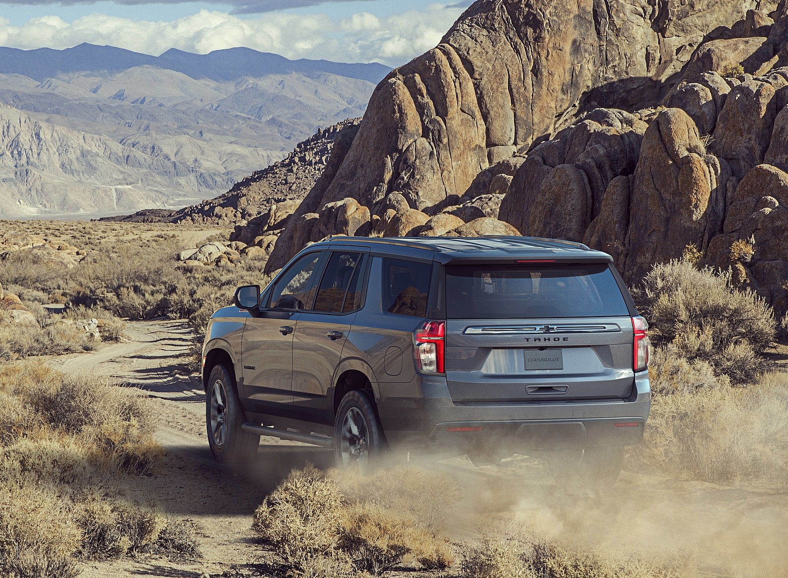 2021 Chevrolet Tahoe Z71 Off-Road Wallpapers #3 of 24