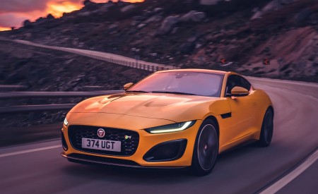 2021 Jaguar F-TYPE R Coupe AWD (Color: Sorrento Yellow) Front Three-Quarter Wallpapers 450x275 (10)