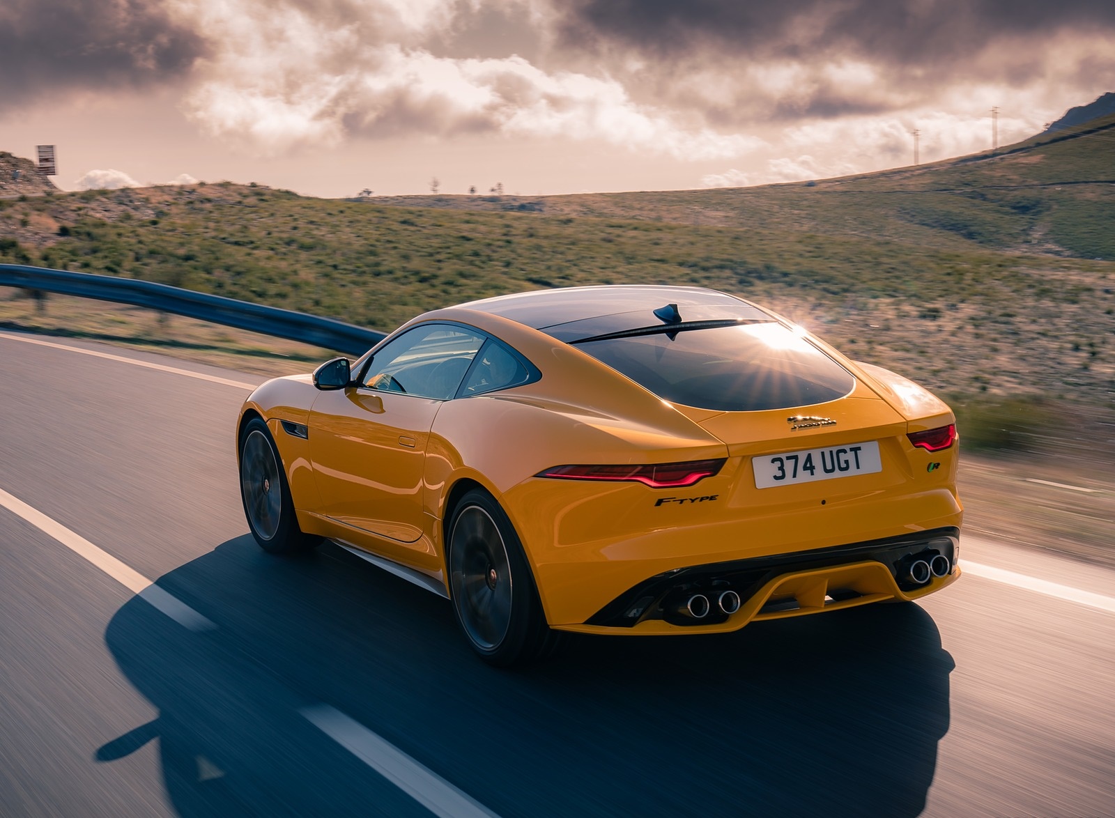 2021 Jaguar F-TYPE R Coupe AWD (Color: Sorrento Yellow) Rear Three-Quarter Wallpapers #17 of 143