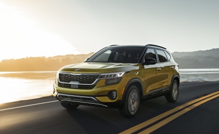 2021 Kia Seltos Front Three-Quarter Wallpapers 450x275 (31)