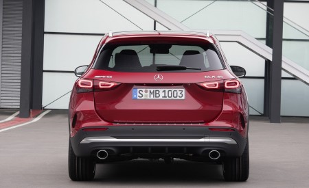 2021 Mercedes-AMG GLA 35 4MATIC Rear Wallpapers 450x275 (11)