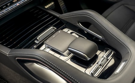 2021 Mercedes-AMG GLE 63 S 4MATIC (UK-Spec) Central Console Wallpapers 450x275 (76)