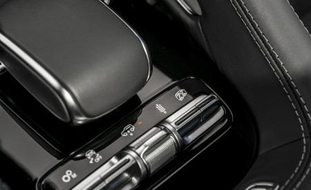 2021 Mercedes-AMG GLE 63 S 4MATIC (UK-Spec) Central Console Wallpapers 450x275 (78)