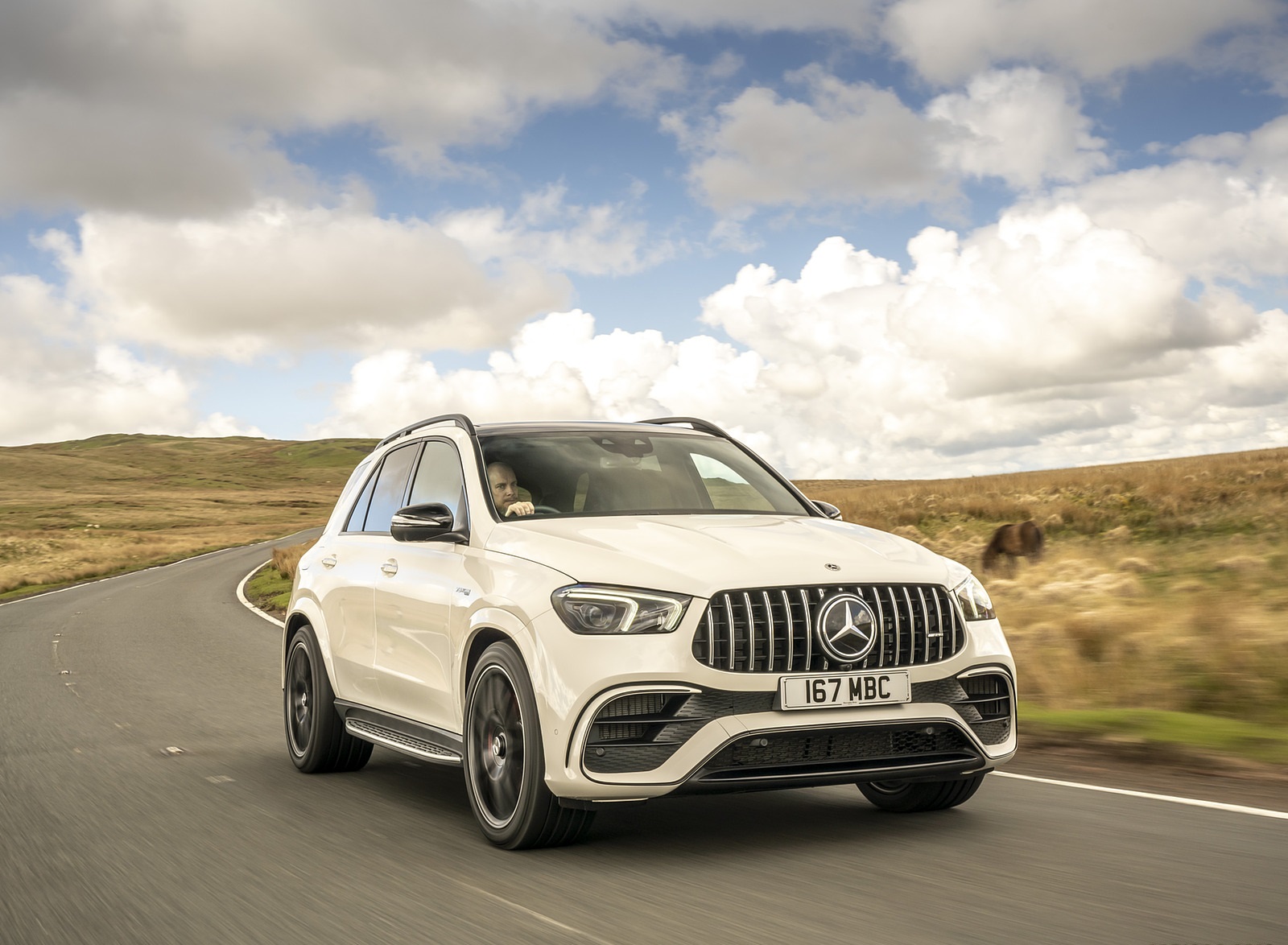 2021 Mercedes-AMG GLE 63 S 4MATIC (UK-Spec) Front Three-Quarter Wallpapers #17 of 187