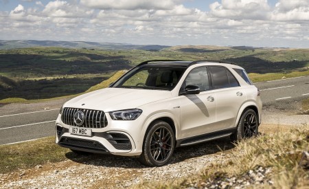 2021 Mercedes-AMG GLE 63 S 4MATIC (UK-Spec) Front Three-Quarter Wallpapers 450x275 (44)