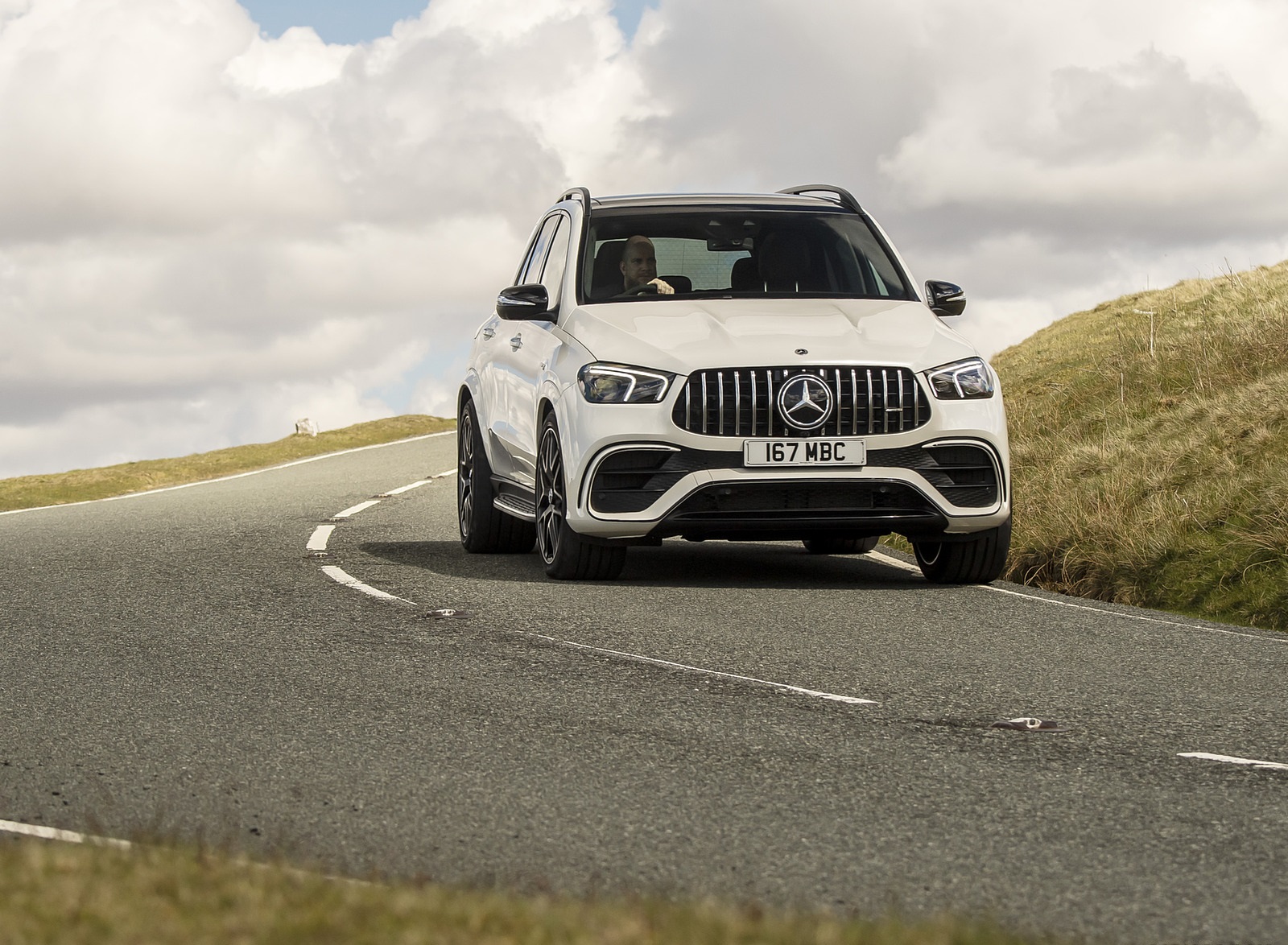 2021 Mercedes-AMG GLE 63 S 4MATIC (UK-Spec) Front Wallpapers (10)