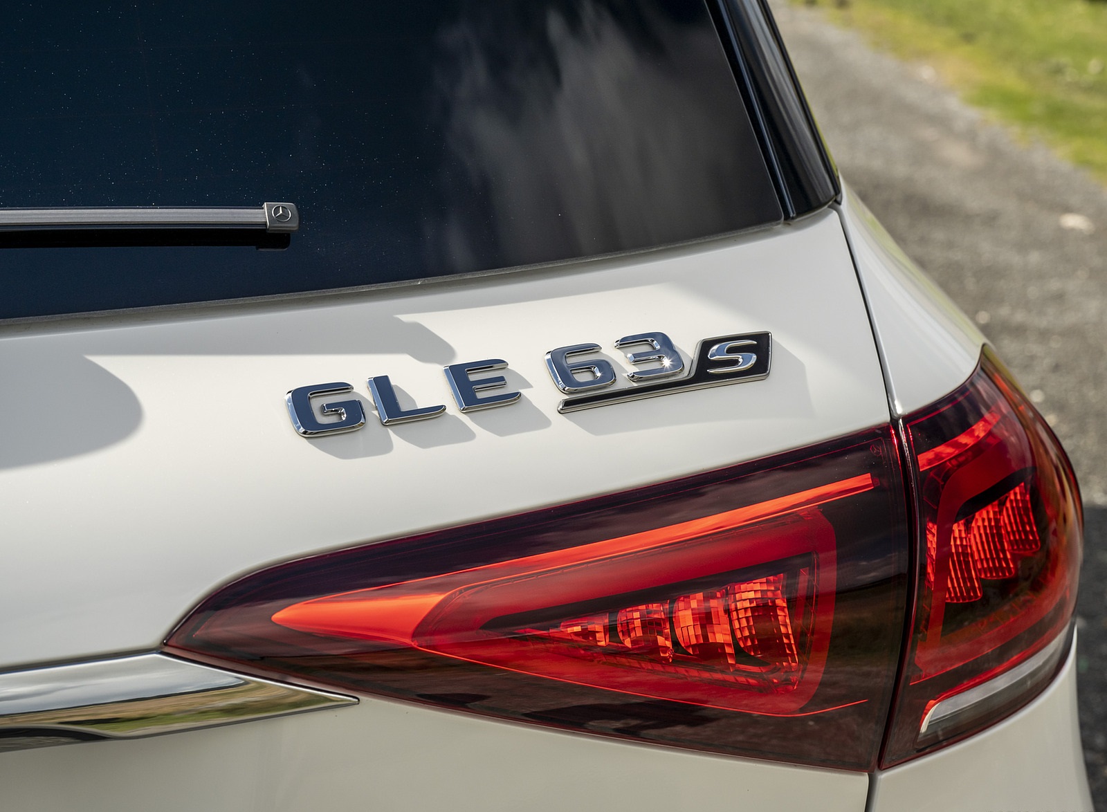 2021 Mercedes-AMG GLE 63 S 4MATIC (UK-Spec) Tail Light Wallpapers #57 of 187