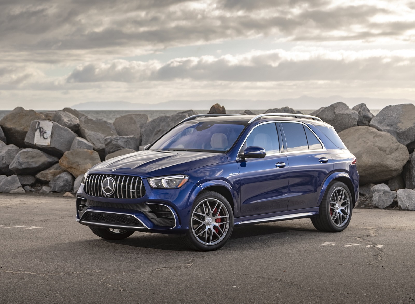 2021 Mercedes-AMG GLE 63 S (US-Spec) Front Three-Quarter Wallpapers #124 of 187