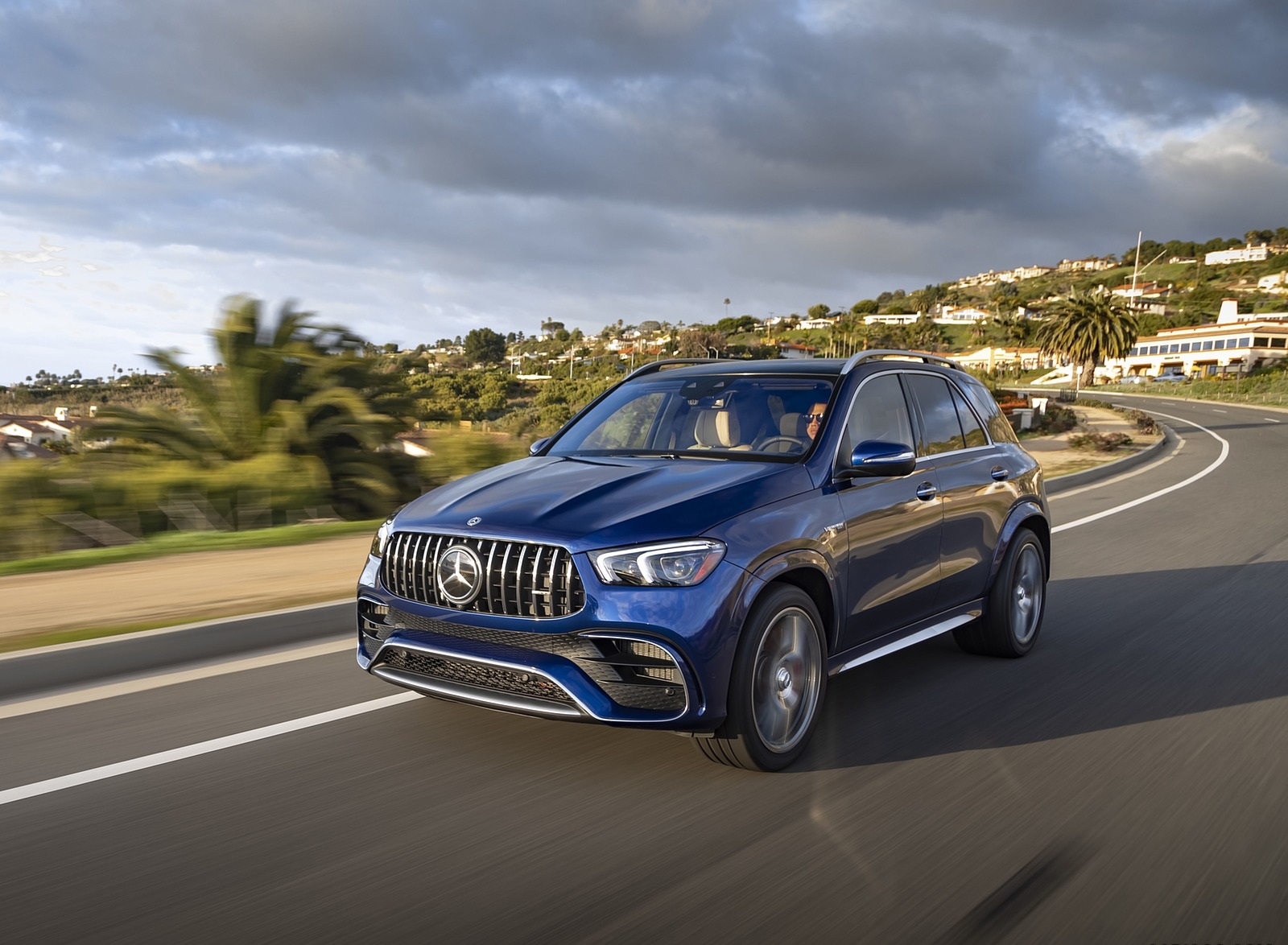 2021 Mercedes-AMG GLE 63 S (US-Spec) Front Three-Quarter Wallpapers #108 of 187