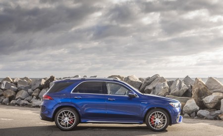 2021 Mercedes-AMG GLE 63 S (US-Spec) Side Wallpapers 450x275 (132)