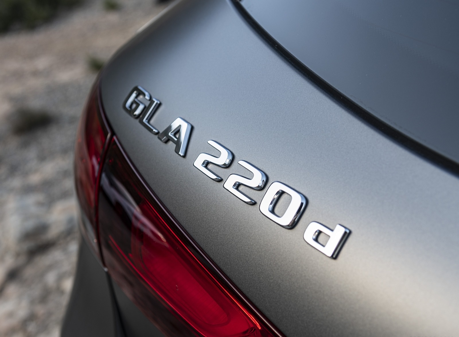 2021 Mercedes-Benz GLA 220d (Color: Mountain Grey Magno) Badge Wallpapers #46 of 115