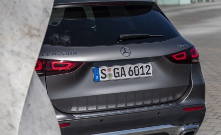 2021 Mercedes-Benz GLA 220d (Color: Mountain Grey Magno) Detail Wallpapers 450x275 (45)