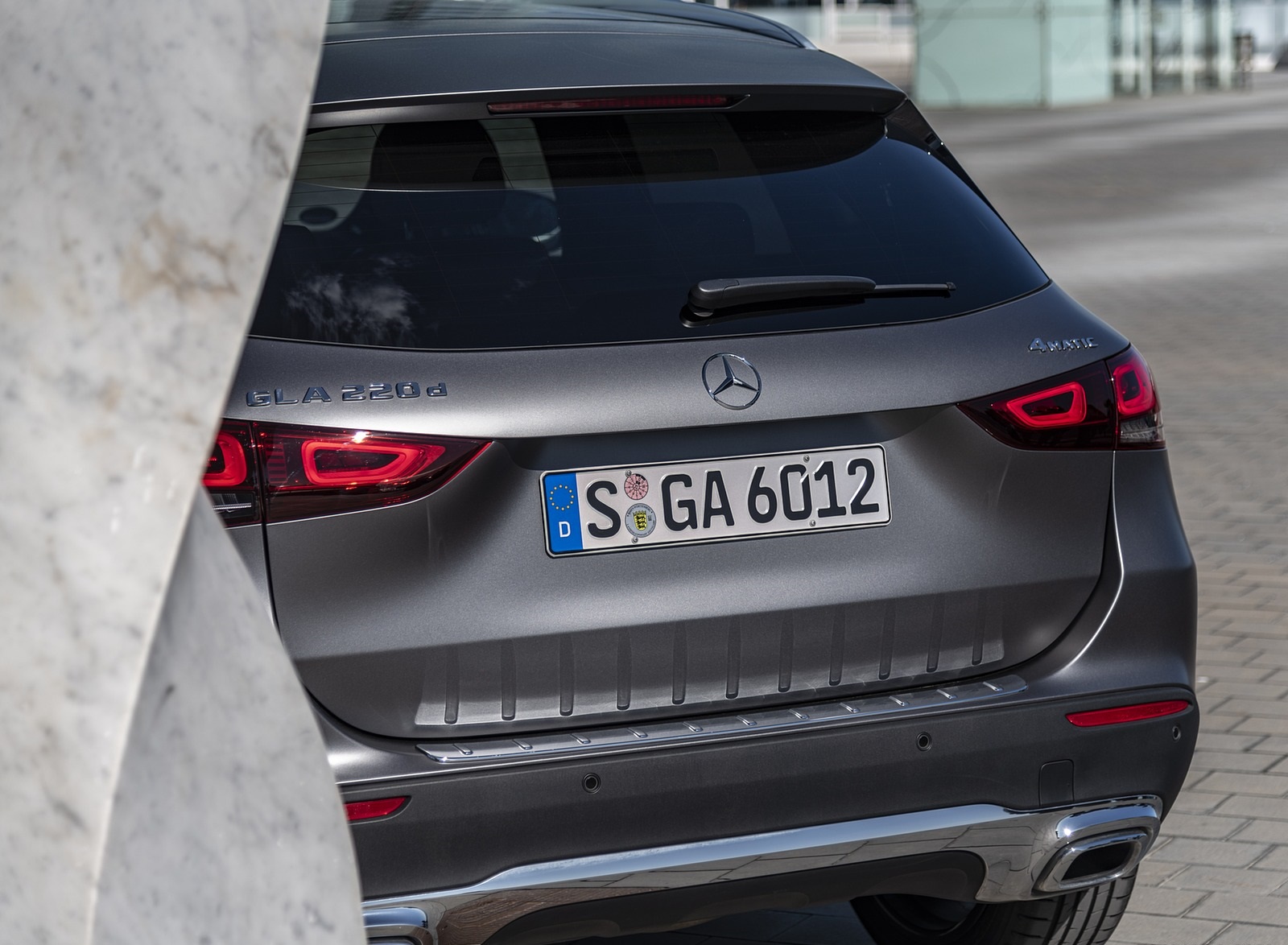 2021 Mercedes-Benz GLA 220d (Color: Mountain Grey Magno) Detail Wallpapers #45 of 115