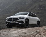 2021 Mercedes-Benz GLA 250 (Color: Digital White) Front Three-Quarter Wallpapers 150x120 (6)