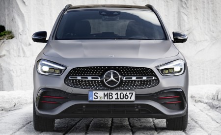 2021 Mercedes-Benz GLA Edition1 AMG Line (Color: Mountain Grey MAGNO) Front Wallpapers 450x275 (77)