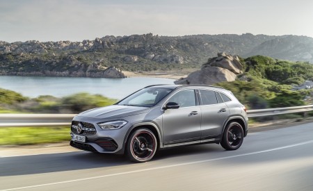 2021 Mercedes-Benz GLA Edition1 AMG Line (Color: Mountain Grey MAGNO) Side Wallpapers 450x275 (70)