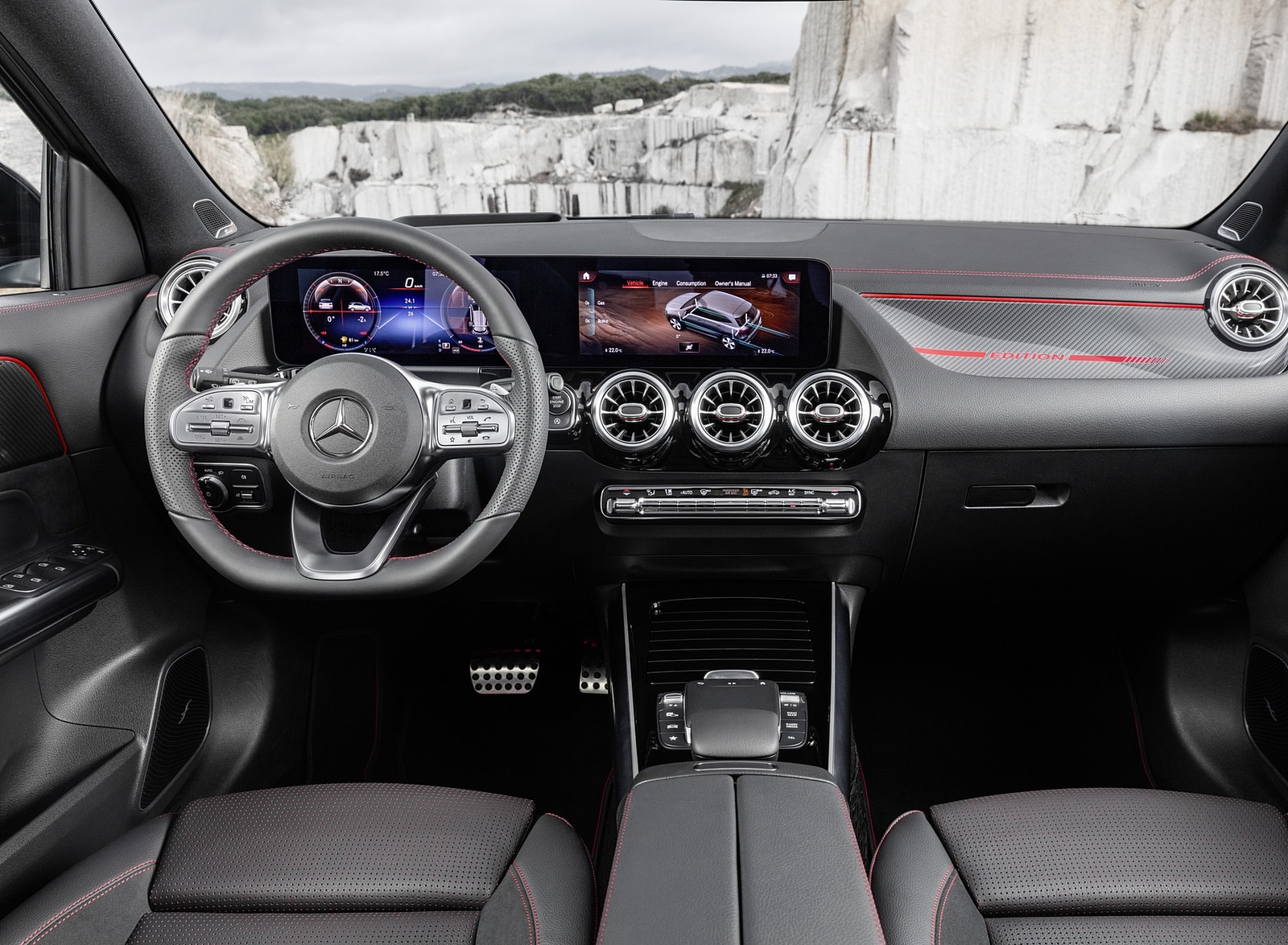 2021 Mercedes-Benz GLA Edition1 AMG Line Interior Cockpit Wallpapers #85 of 115