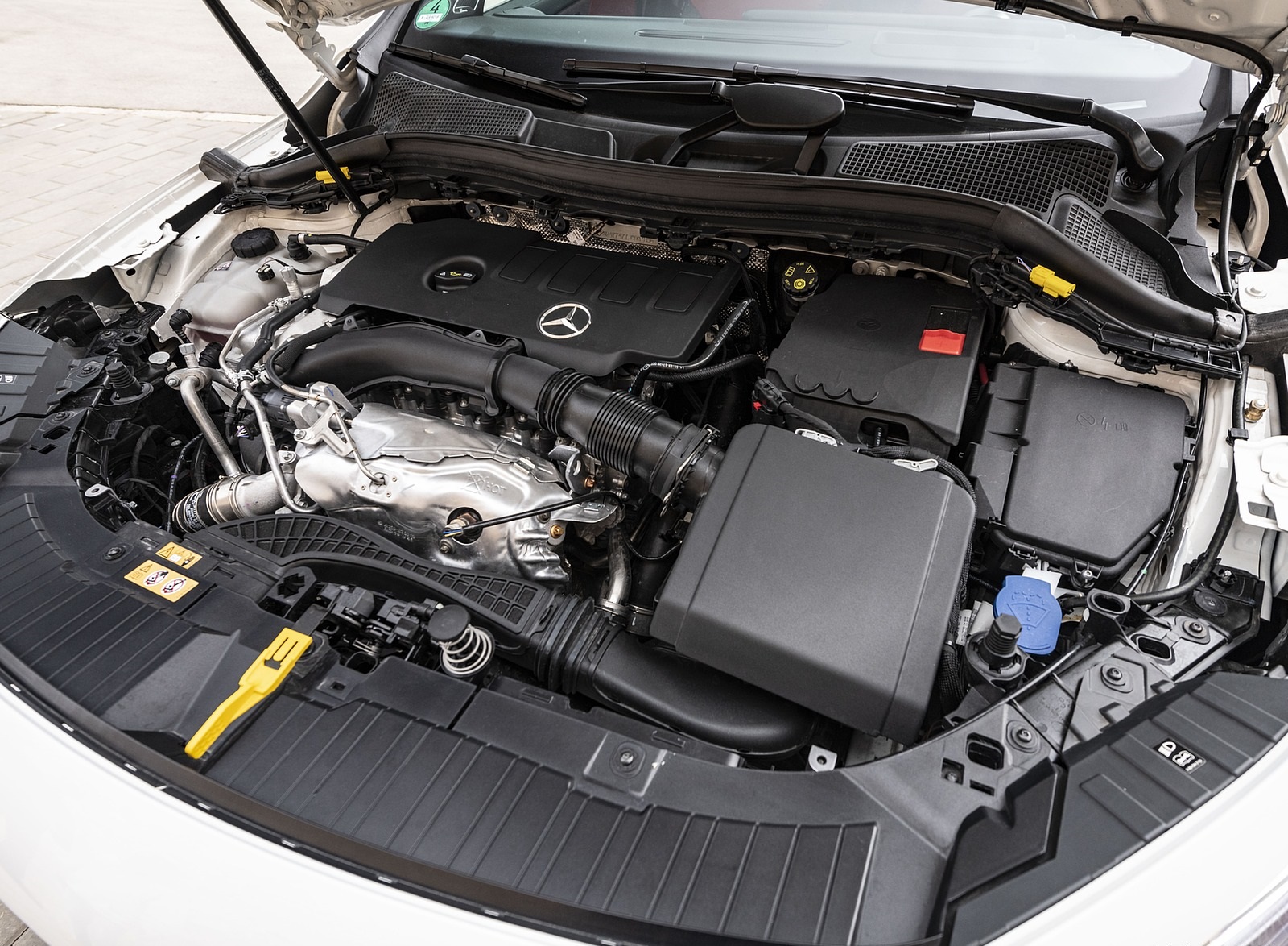 2021 Mercedes-Benz GLA Engine Wallpapers #17 of 115