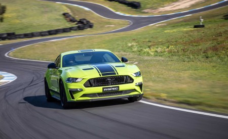 2020 Ford Mustang R-Spec (Color: Grabber Lime) Front Wallpapers 450x275 (9)