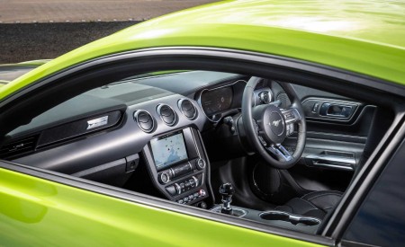 2020 Ford Mustang R-Spec (Color: Grabber Lime) Interior Wallpapers 450x275 (37)