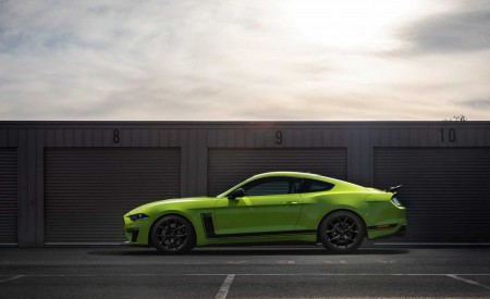 2020 Ford Mustang R-Spec (Color: Grabber Lime) Side Wallpapers 450x275 (30)
