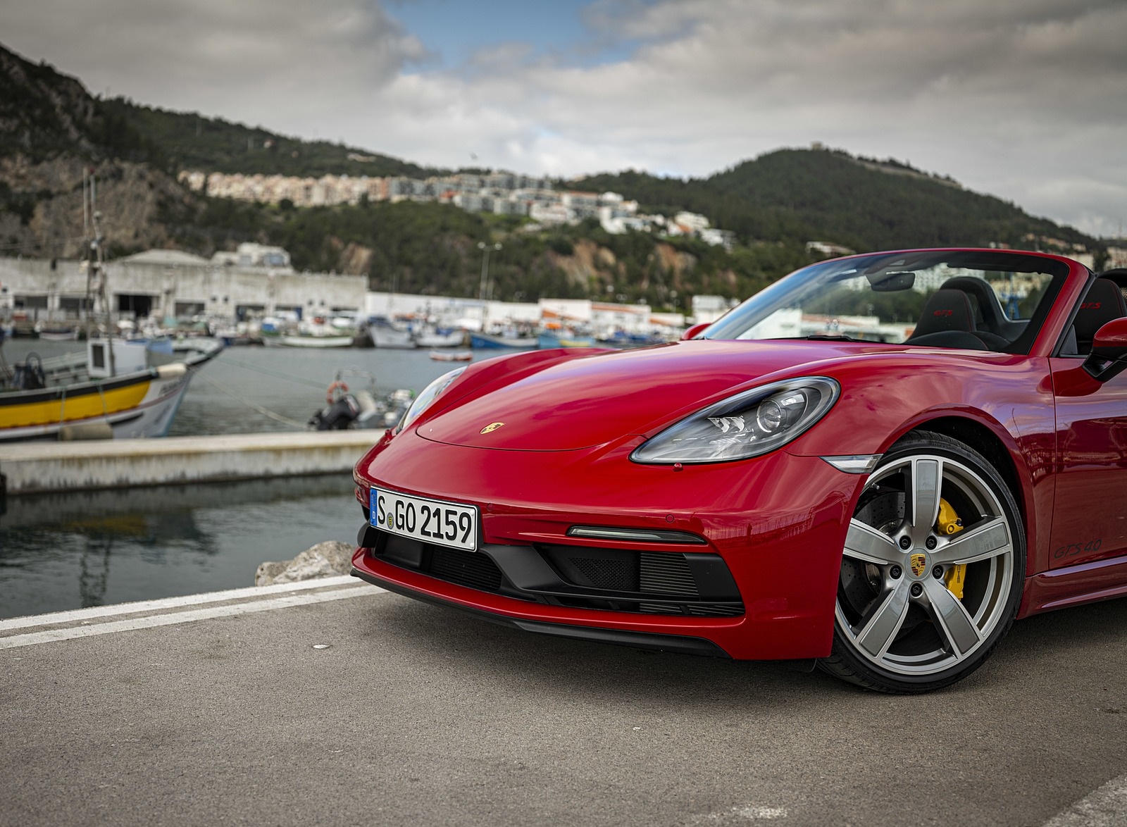 2020 Porsche 718 Boxster GTS 4.0 (Color: Carmine Red) Detail Wallpapers #108 of 191