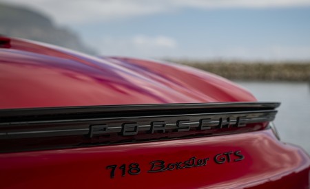 2020 Porsche 718 Boxster GTS 4.0 (Color: Carmine Red) Detail Wallpapers 450x275 (107)