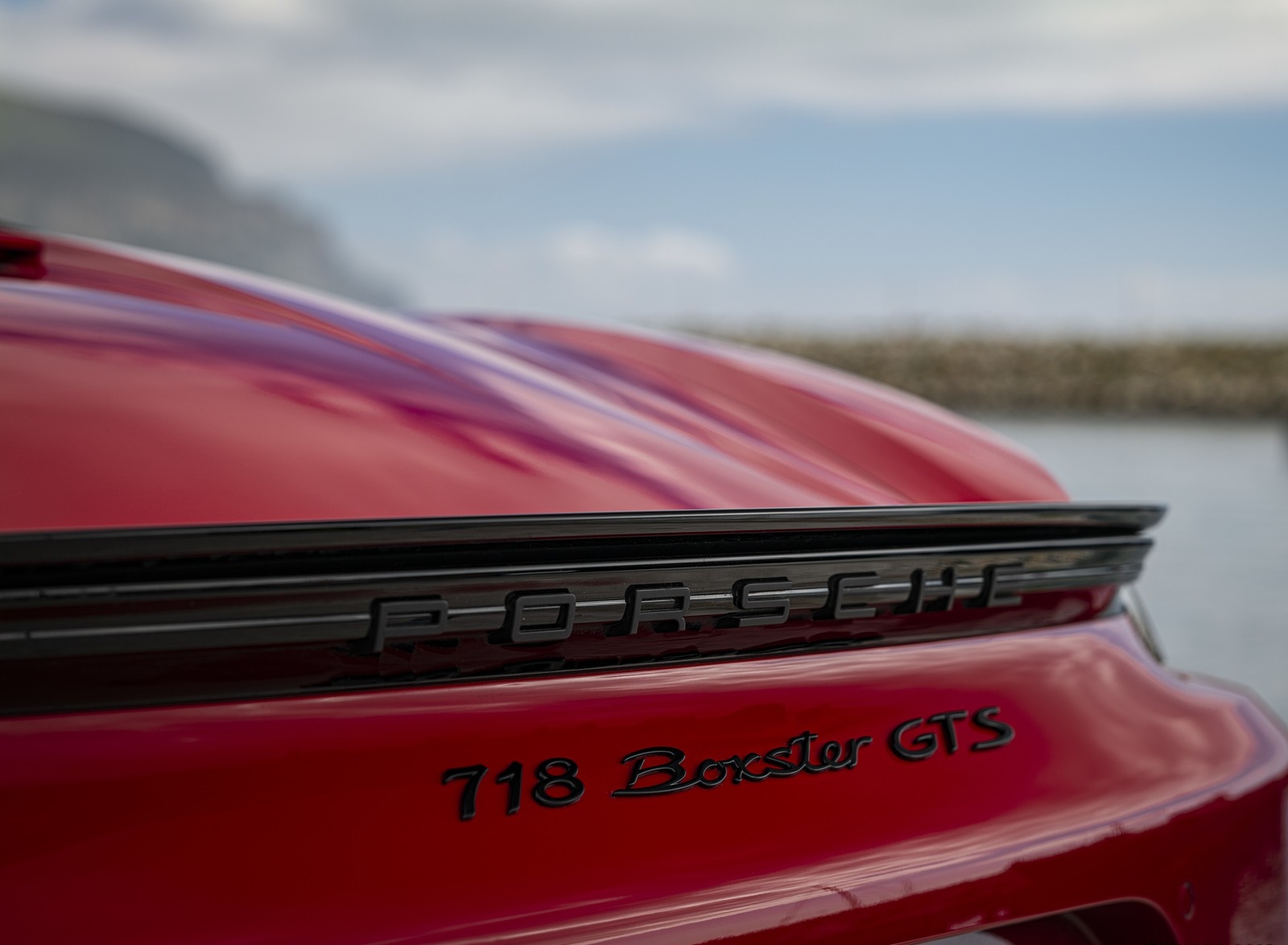 2020 Porsche 718 Boxster GTS 4.0 (Color: Carmine Red) Detail Wallpapers #107 of 191