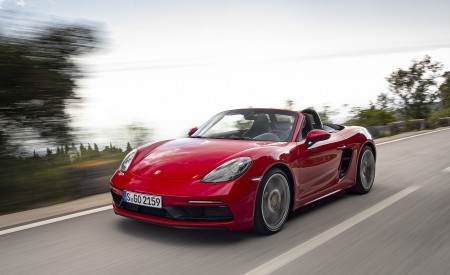 2020 Porsche 718 Boxster GTS 4.0 (Color: Carmine Red) Front Three-Quarter Wallpapers 450x275 (77)