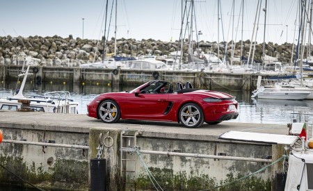 2020 Porsche 718 Boxster GTS 4.0 (Color: Carmine Red) Side Wallpapers 450x275 (95)