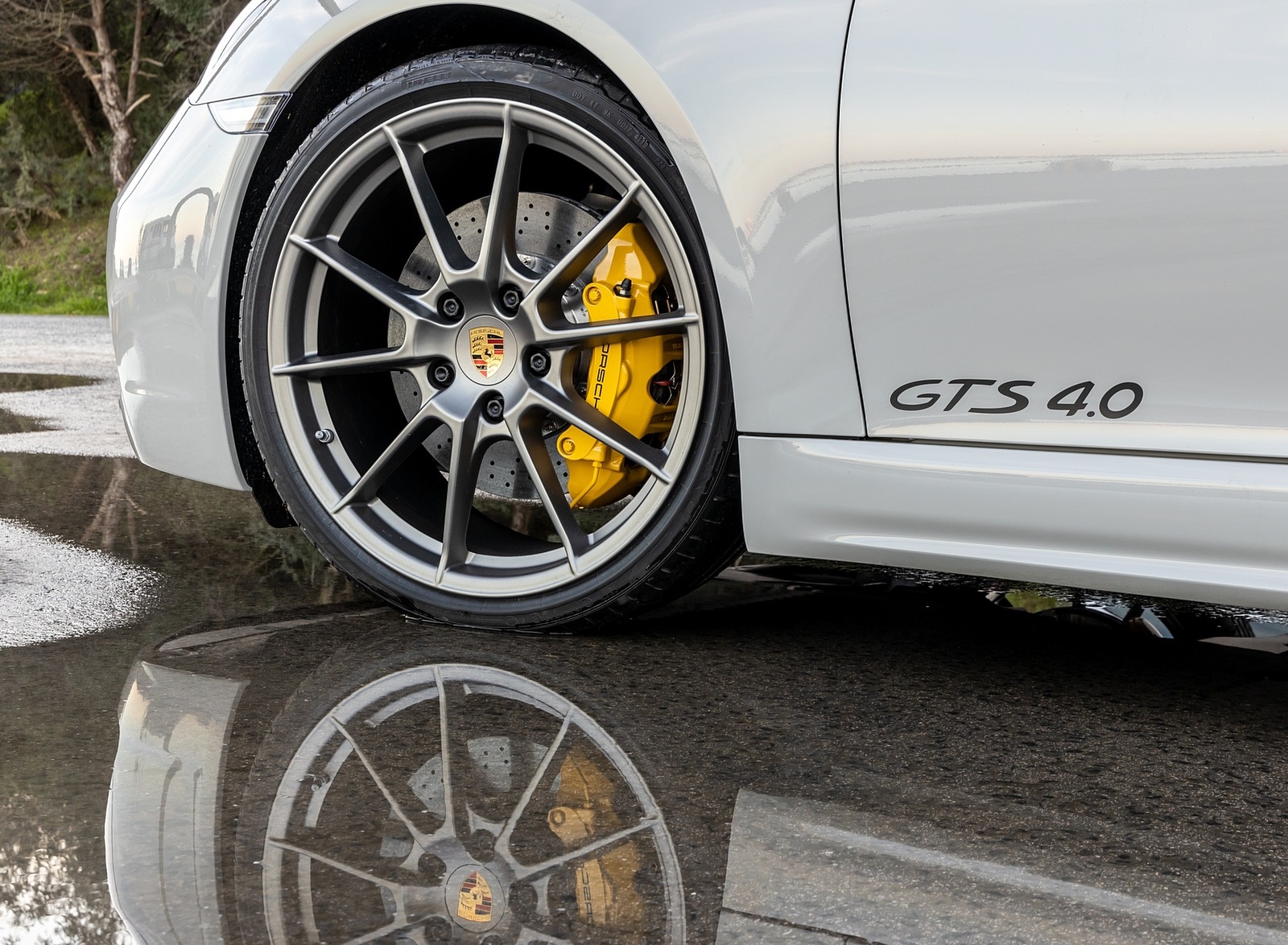 2020 Porsche 718 Boxster GTS 4.0 (Color: Crayon) Wheel Wallpapers #169 of 191