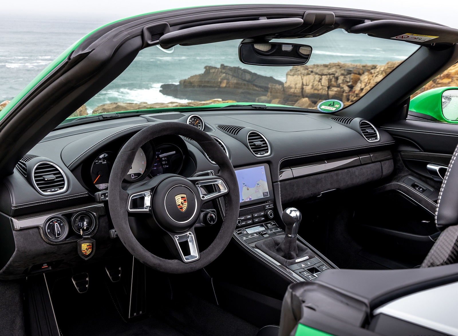 2020 Porsche 718 Boxster GTS 4.0 (Color: Phyton Green) Interior Wallpapers #56 of 191